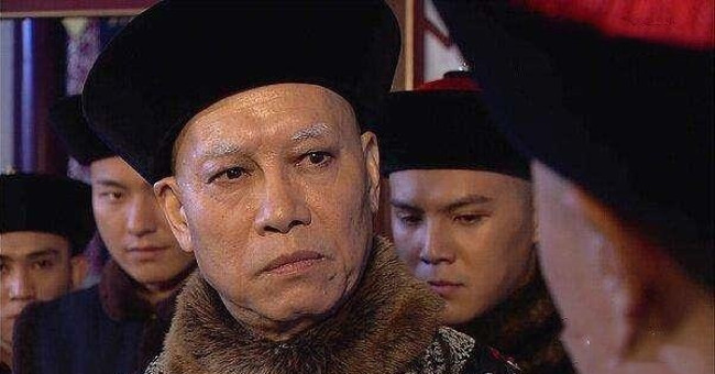 Hoạn quan mê tiền cực độ, giàu có nhất lịch sử Trung Quốc