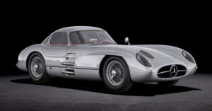 Chiếc xe đắt nhất thế giới giá 3.600 tỷ đồng không phải Ferrari hay Lamborghini, không dát vàng đính kim cương