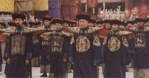Chiêu “lạ” của triều đình giúp quan lại thời xưa chống đói khi thiết triều