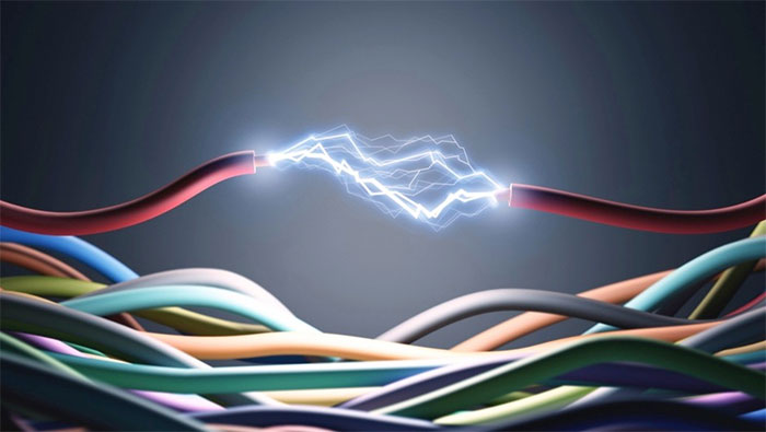 dong-dien Điện áp 110V trở nên phổ biến ở Hoa Kỳ có thể bắt nguồn từ cuối thế kỷ 19 và đầu thế kỷ 20.