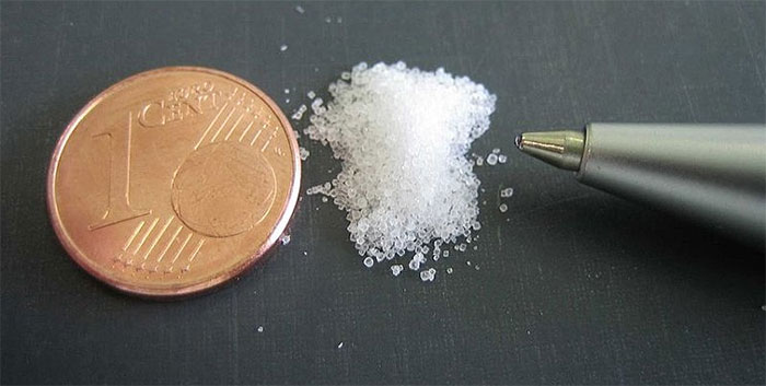Kali xyanua hay xyanua kali là tên gọi của một loại hợp chất hóa học không màu của kali có công thức KCN.