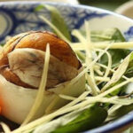 Nên và không nên khi ăn trứng vịt lộn