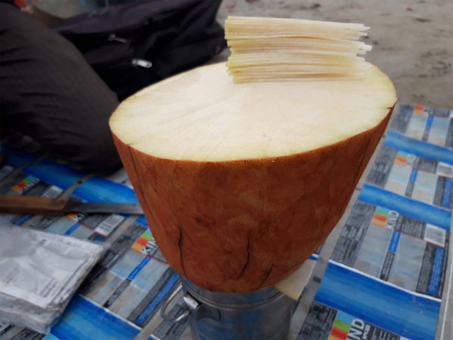 Cận cảnh chiếc bánh có tên gọi Ram Kand Mool.
